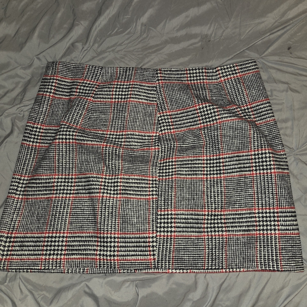 Forever 21 Black and Red Plaid Mini Skirt